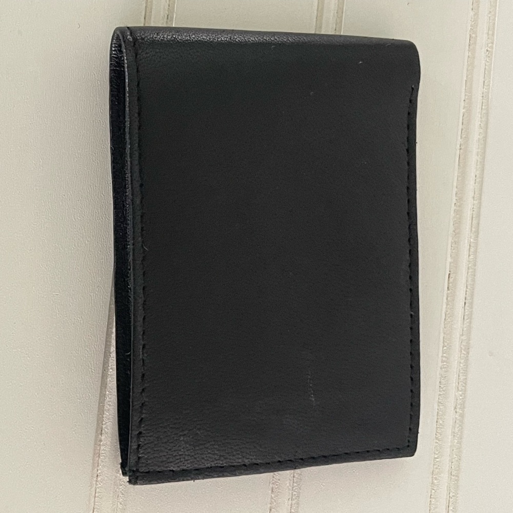 NWOT Black Leather Unbranded Bi-Fold Wallet Card Holder